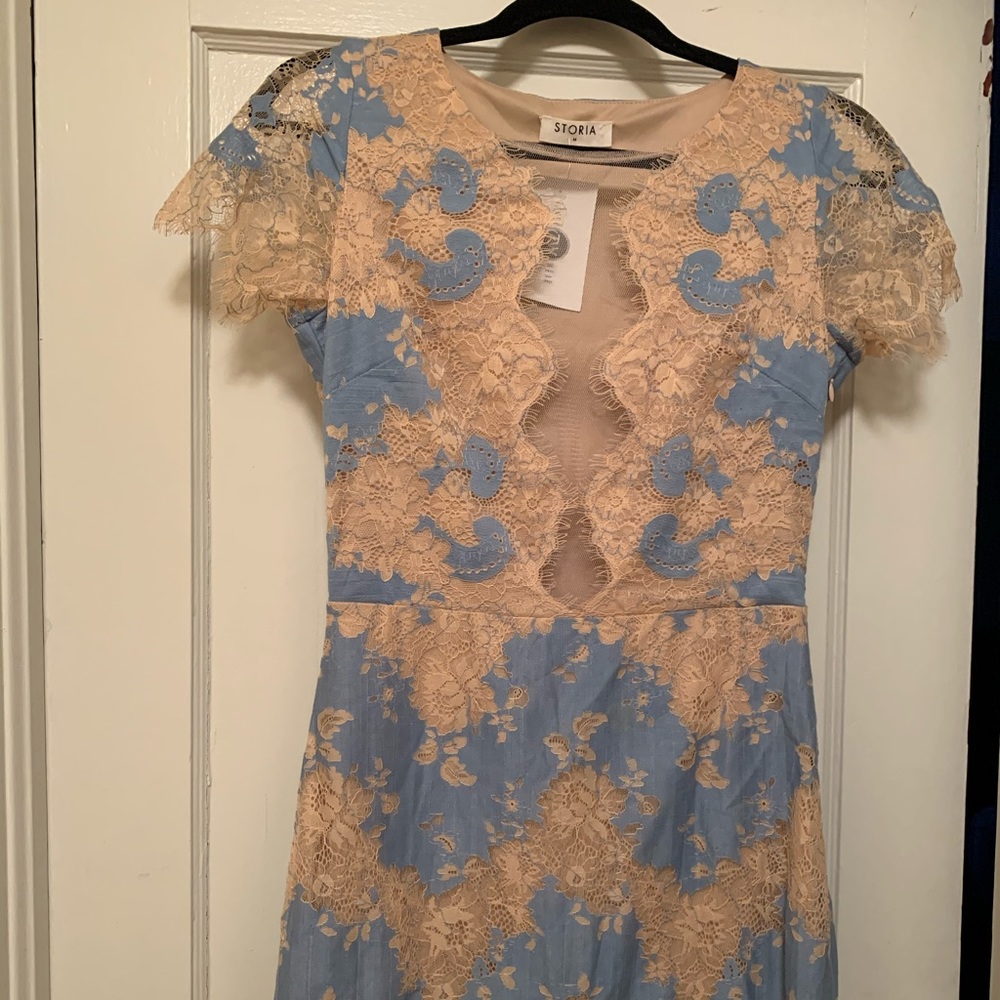 Storia Two Tone Lace Dress with Mesh Light Blue M